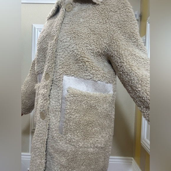 Women's Tan Sherpa Coat - Picture 6 of 11